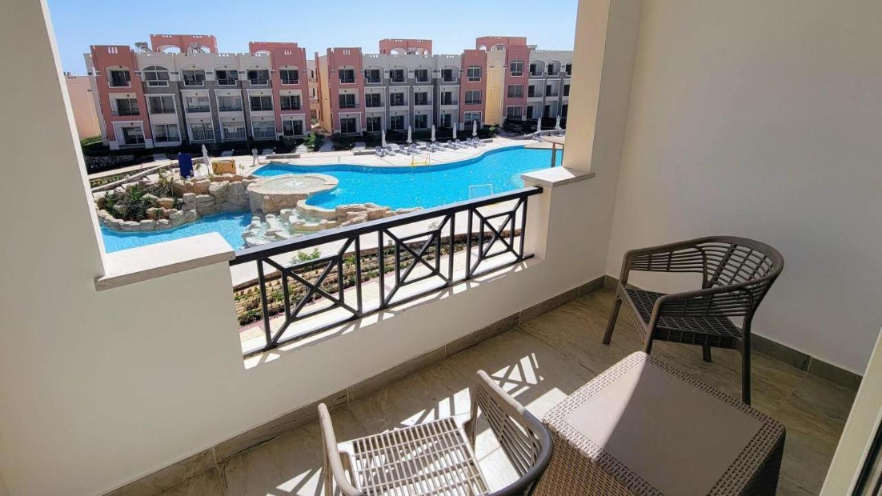 Oyster Bay Beach Resort Abu Dabab Exterior photo