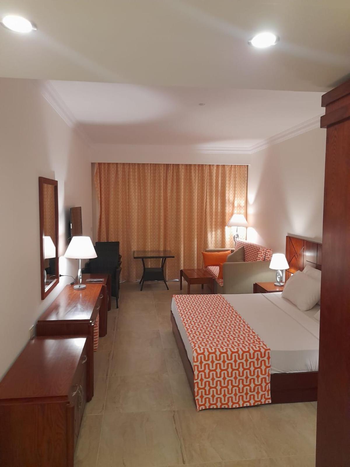 Oyster Bay Beach Resort Abu Dabab Exterior photo